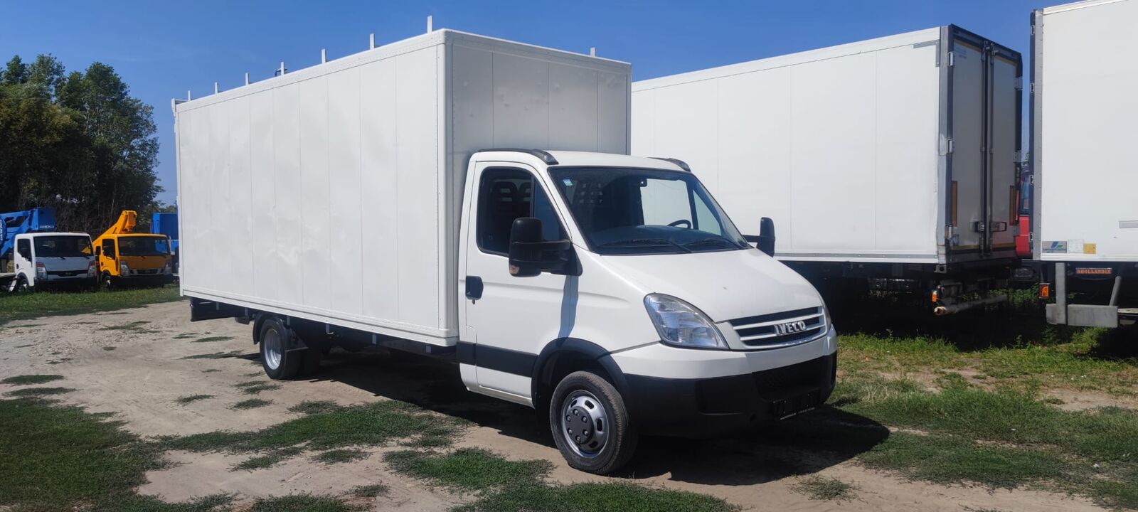 شاحنة مقفلة IVECO Daily 50 C 18 koffer 5,9m