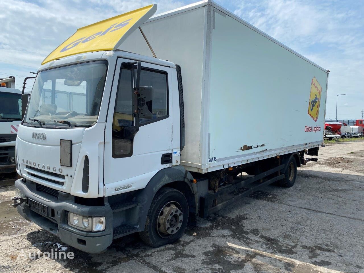 شاحنة مقفلة IVECO EUROCARGO ML 120 E24