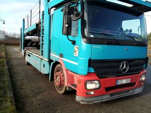 شاحنة نقل السيارات Mercedes-Benz