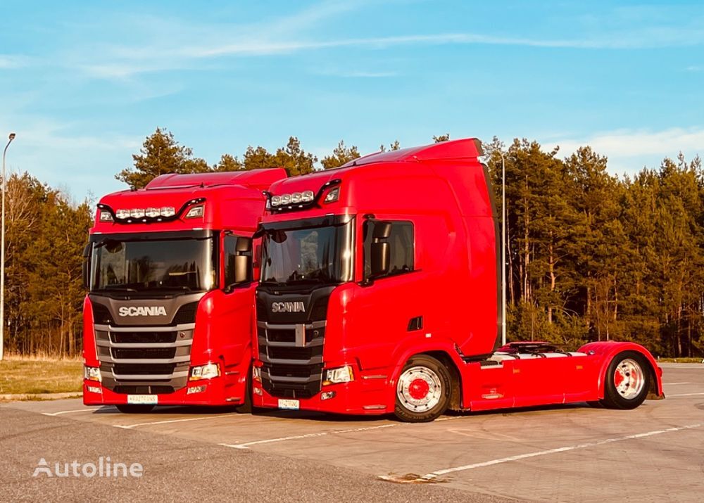 السيارات القاطرة Scania  450PS